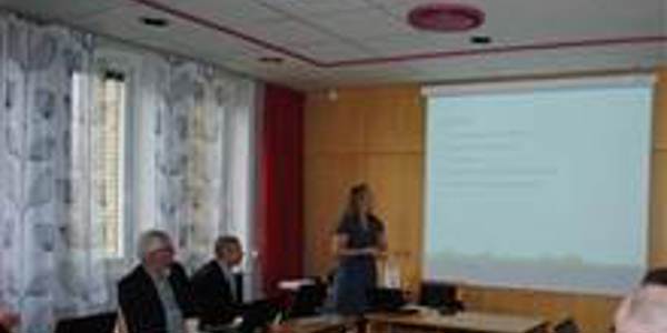 blog-item-image